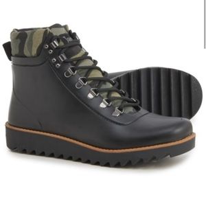 New in Box Jambu Boots